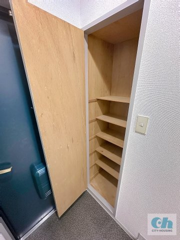 丸井ビルディング 205号室の収納