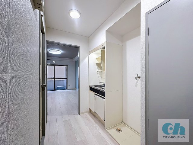 丸井ビルディング 205号室のキッチン