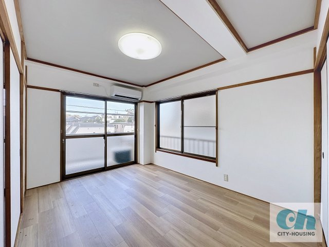 NTビル 401号室の洋室