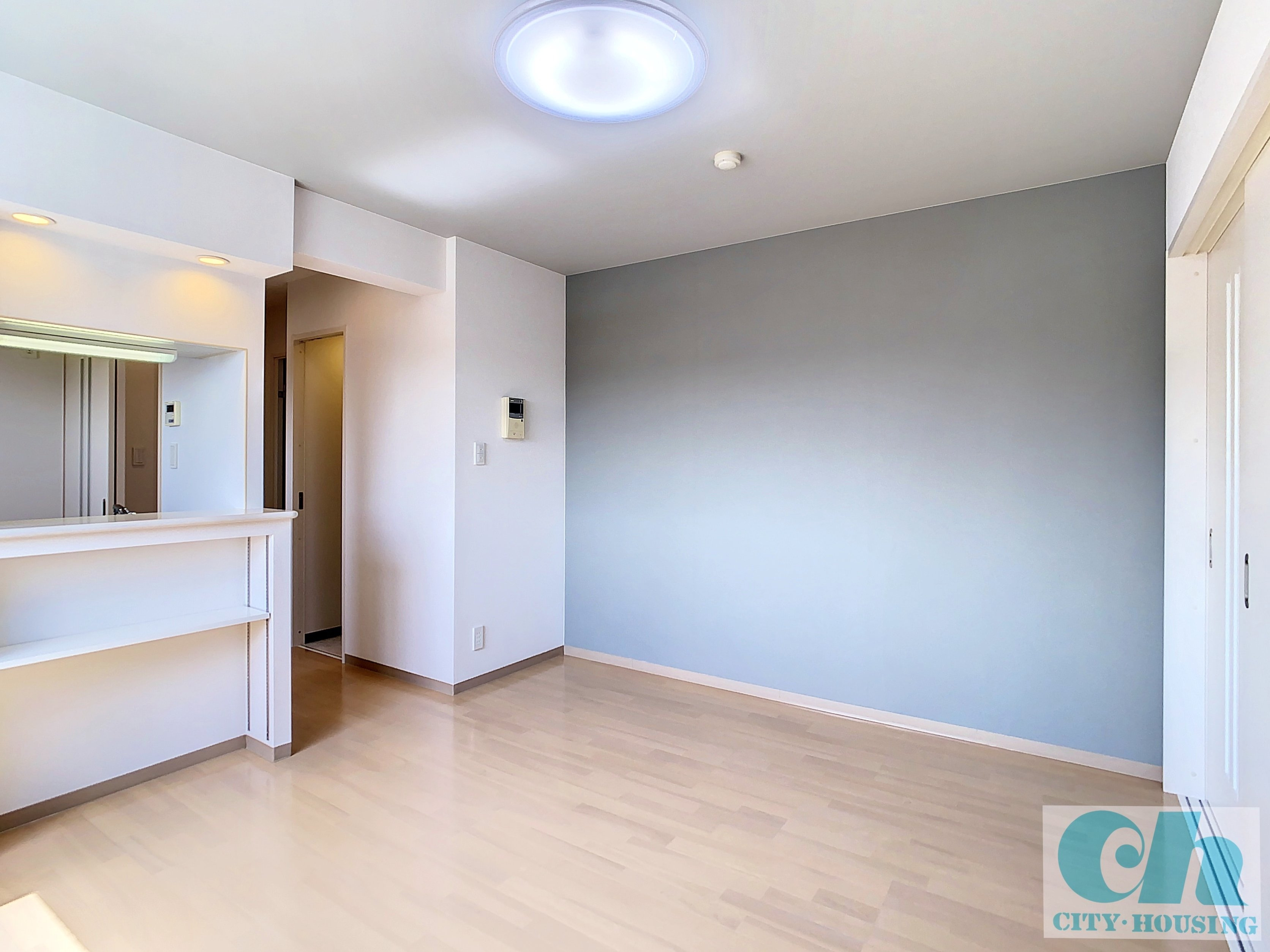 ピアラ日吉 307号室の居間・リビング