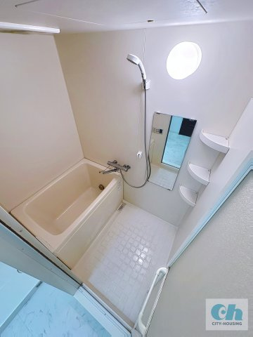 sunny heights KAMATA 1102号室の浴室