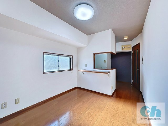 sunny heights KAMATA 1102号室の居間・リビング