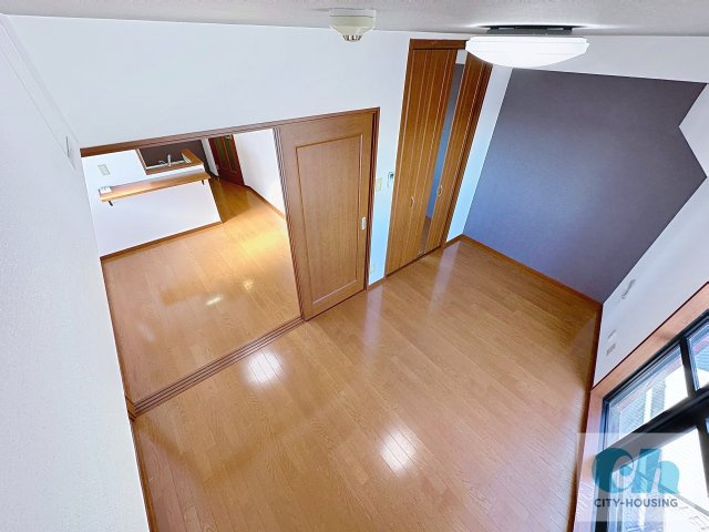 sunny heights KAMATA 1102号室の洋室