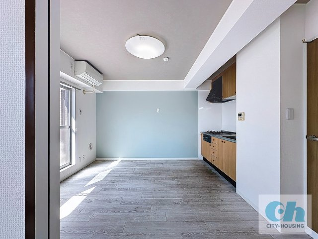 リヴェール多摩川 502号室の居間・リビング