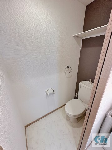 エスポワール大森 102号室のトイレ