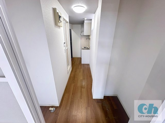 アーバンコート新蒲田 303号室の玄関