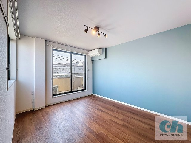 アーバンコート新蒲田 303号室の居間・リビング