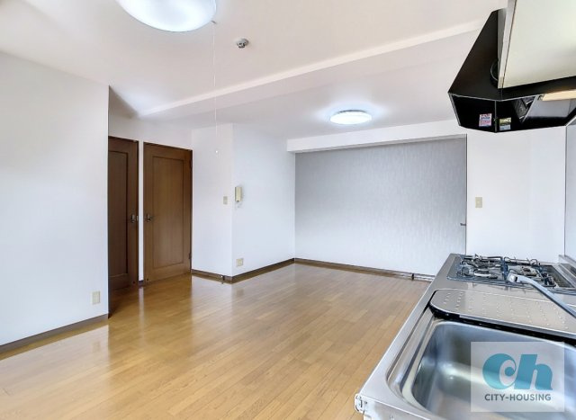 カーサベルデ 301号室の居間・リビング