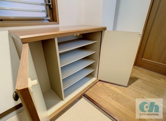 カーサベルデ 301号室の収納