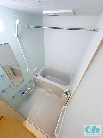 フルール大森 303号室の浴室