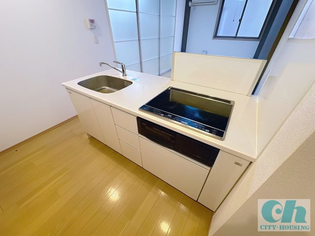 フルール大森 303号室のキッチン
