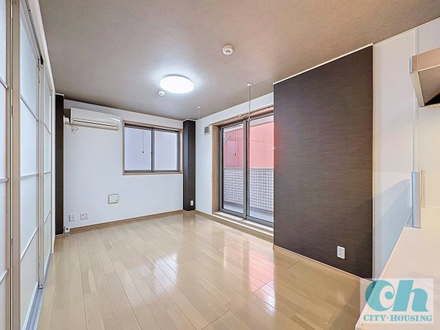 フルール大森 303号室の居間・リビング