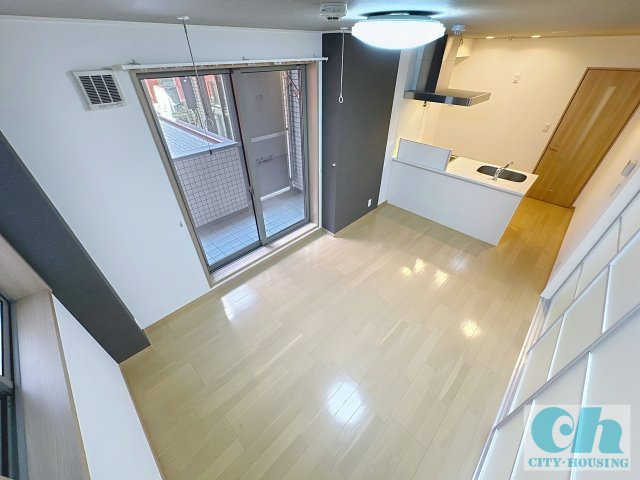 フルール大森 303号室の居間・リビング