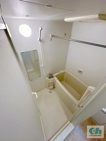 ピアラ日吉 105号室の浴室