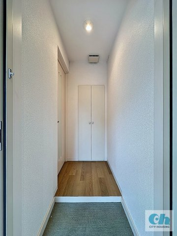 ピアラ日吉 105号室の玄関