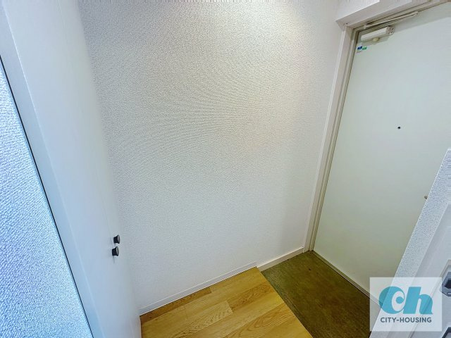 ピアラ日吉 105号室の玄関
