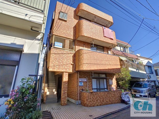 サンドミールフジ 102号室の外観
