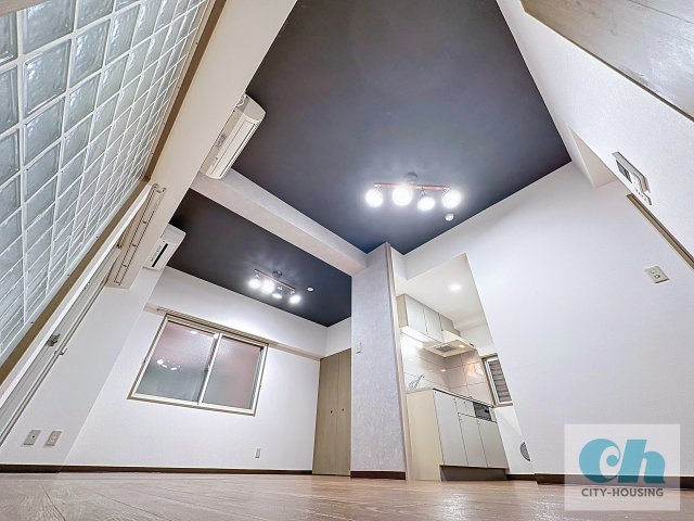 Y・Mコート 101号室