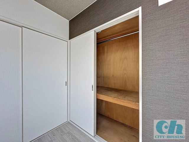 第5野口ビル 601号室の収納