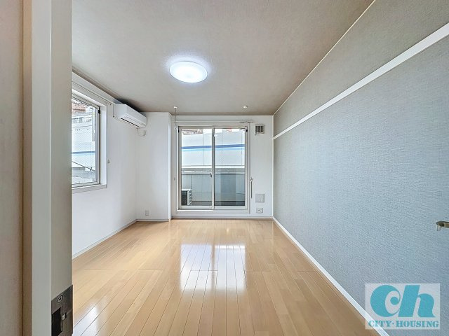 シャトレー大森 301号室