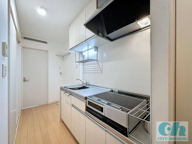 シャトレー大森 301号室のキッチン