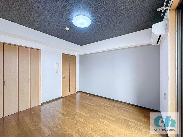 プロスペールS 303号室の居間・リビング