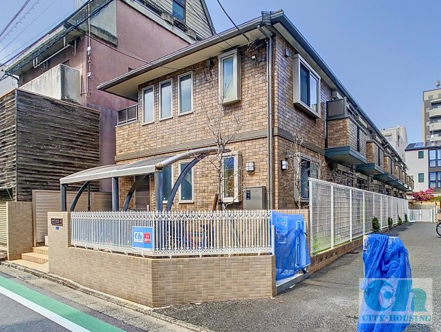 セブンスコート 206号室の外観