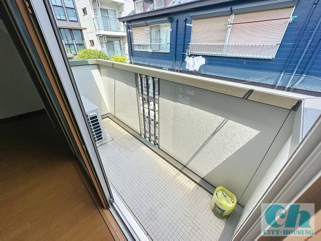 セブンスコート 206号室のバルコニー