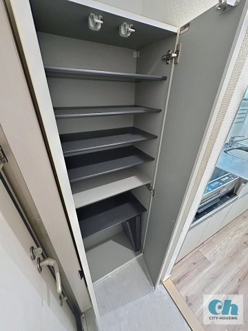 シャトレー大森 205号室の収納