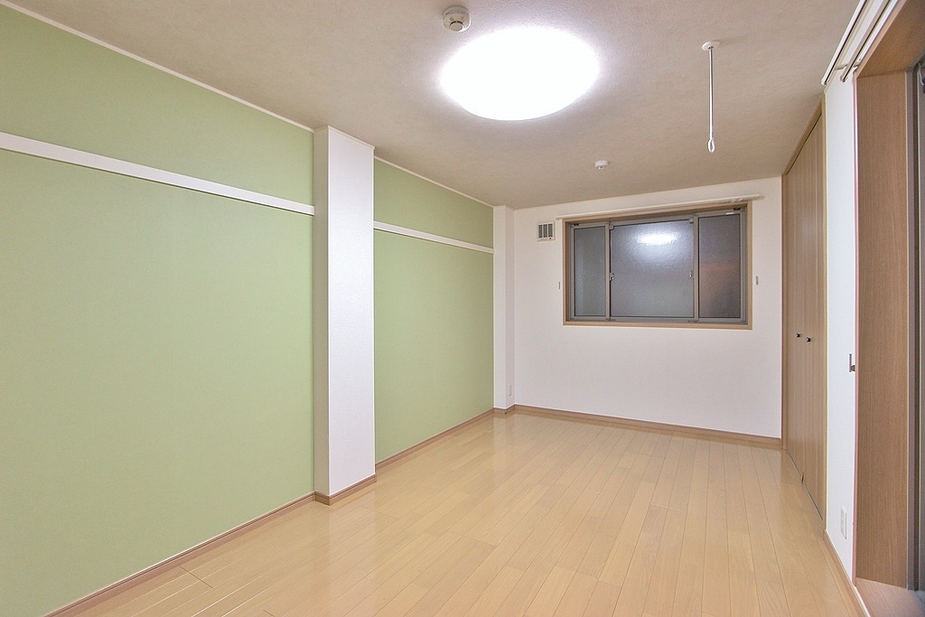 フルール大森 201号室