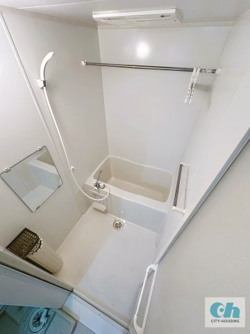 セブンスコート 106号室の浴室