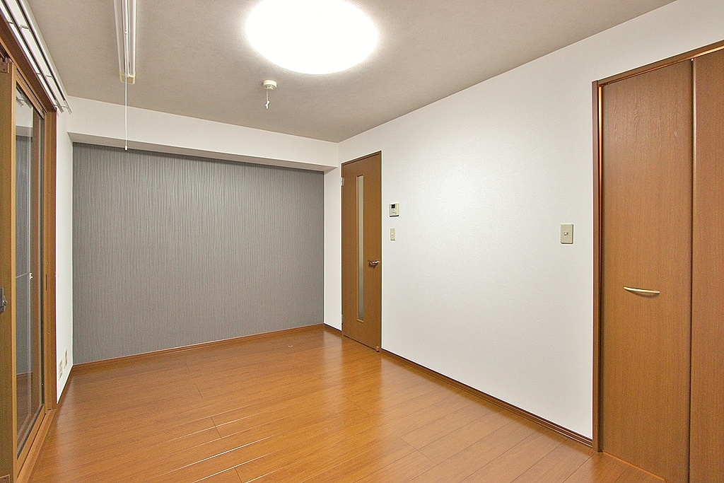 セブンスコート 106号室