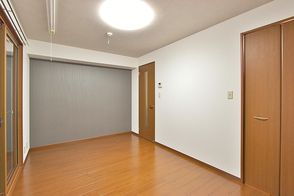 セブンスコート 106号室