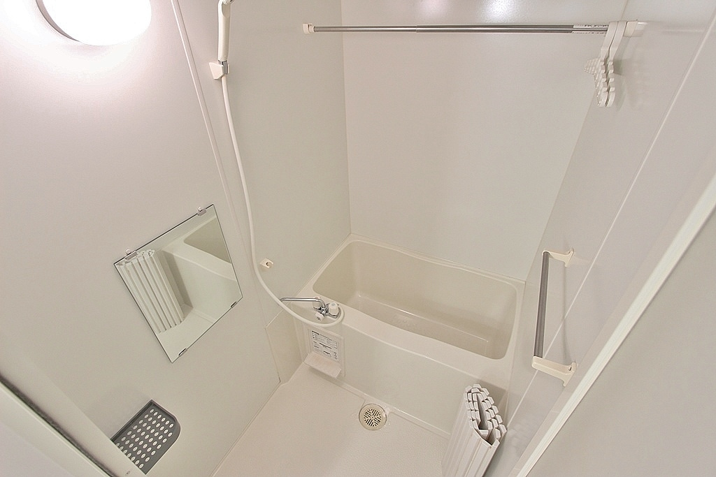 セブンスコート 103号室