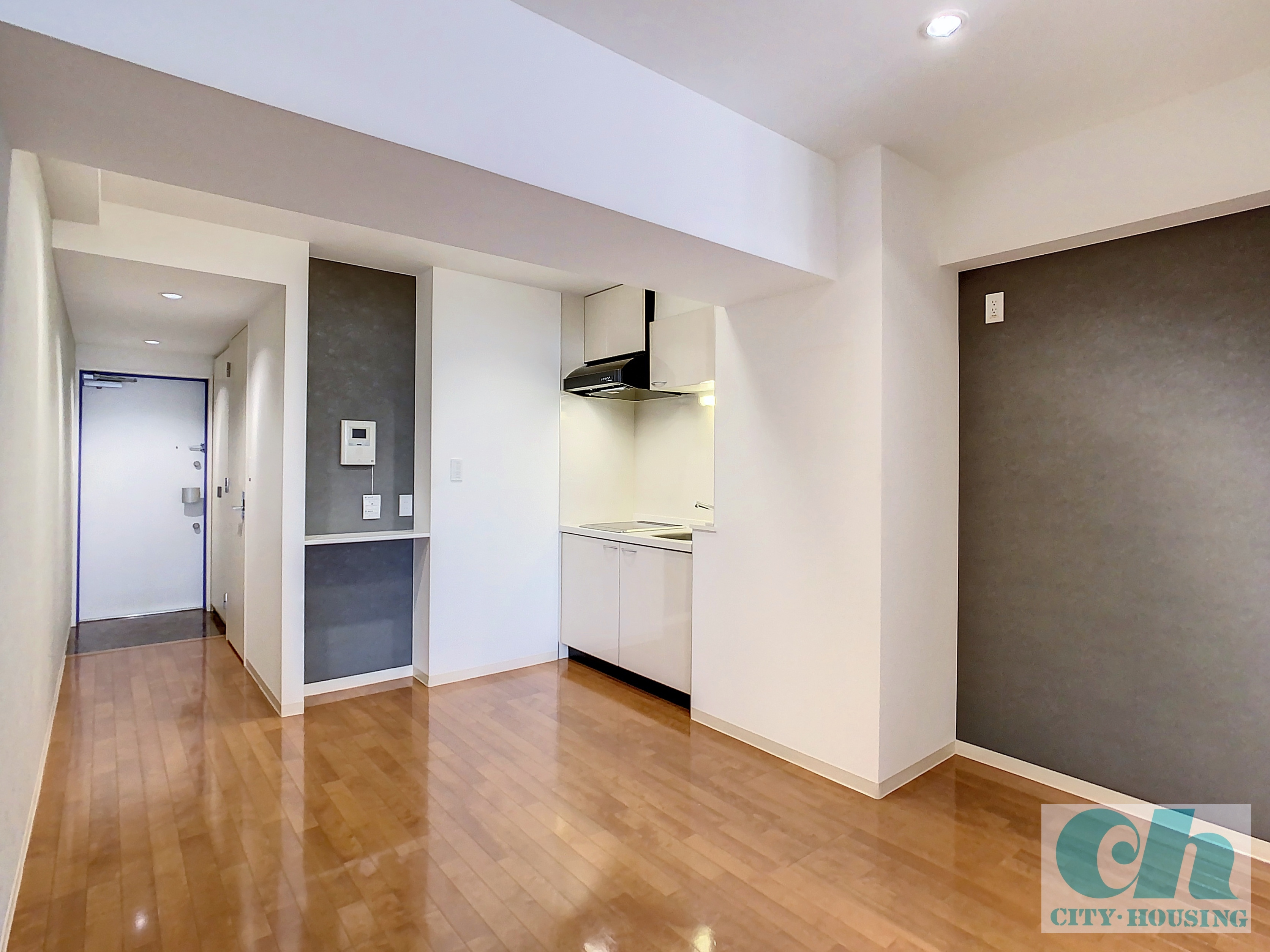 ロハス八百吉 701号室