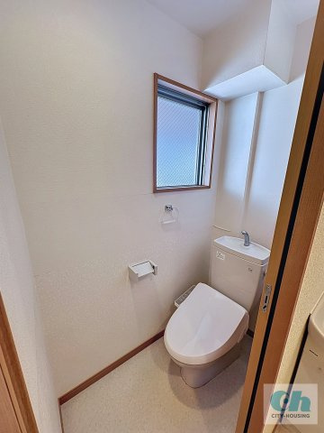 プランドウル大森 304号室の洗面所