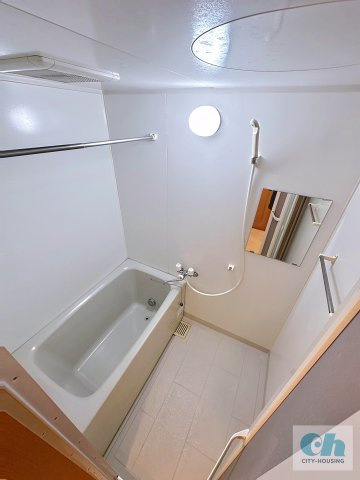 プランドウル大森 304号室の浴室