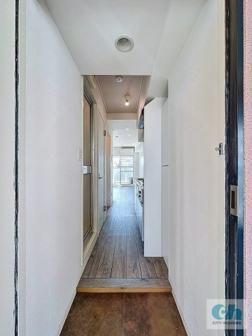 センチュリーハウス戸越 301号室の居間・リビング