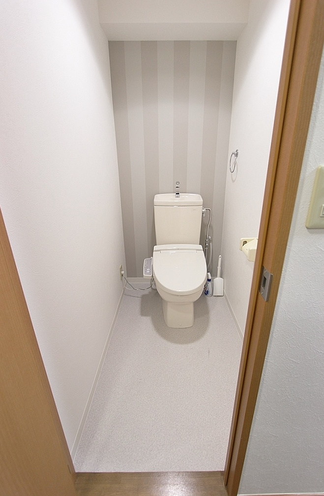 サンセールコージ 301号室