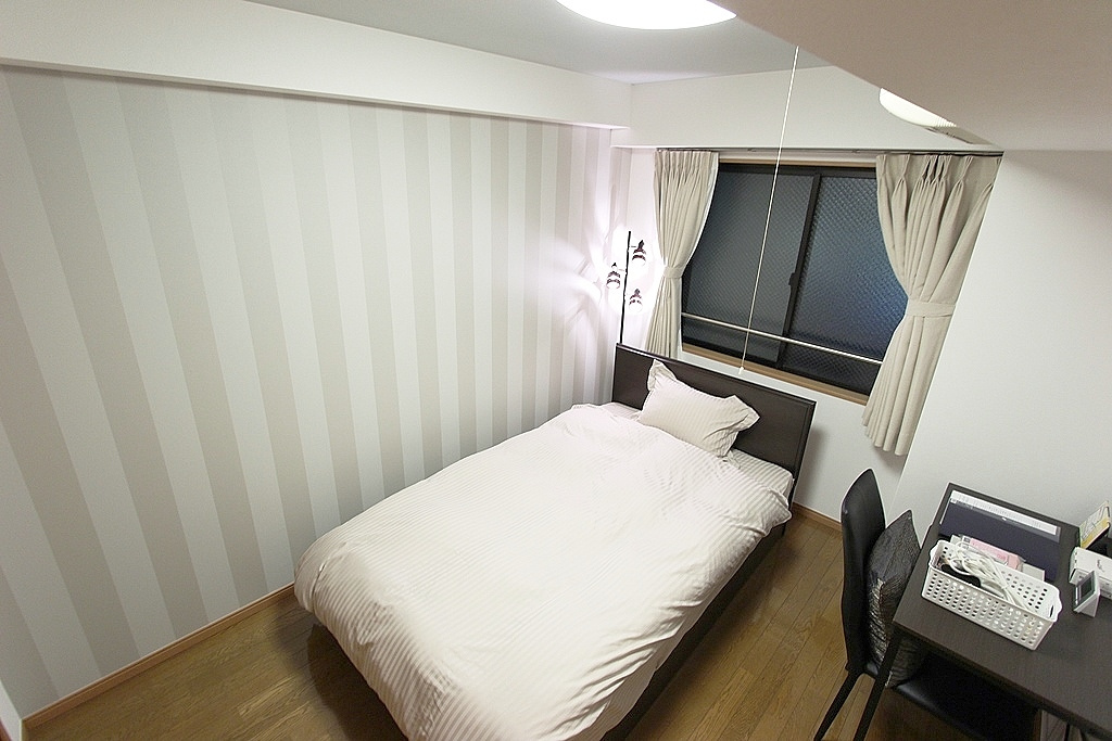 サンセールコージ 301号室