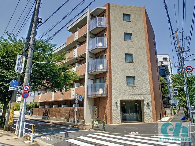 エスポワール田園調布 101号室の外観