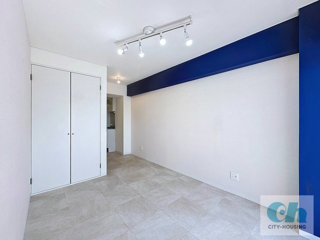 センチュリーハウス戸越 403号室の居間・リビング