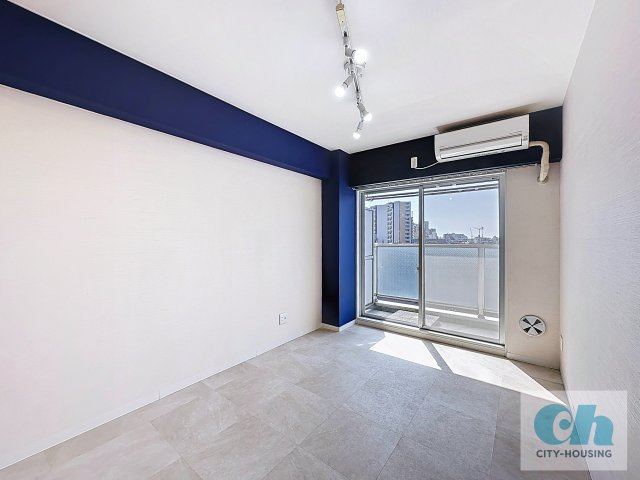 センチュリーハウス戸越 403号室の居間・リビング