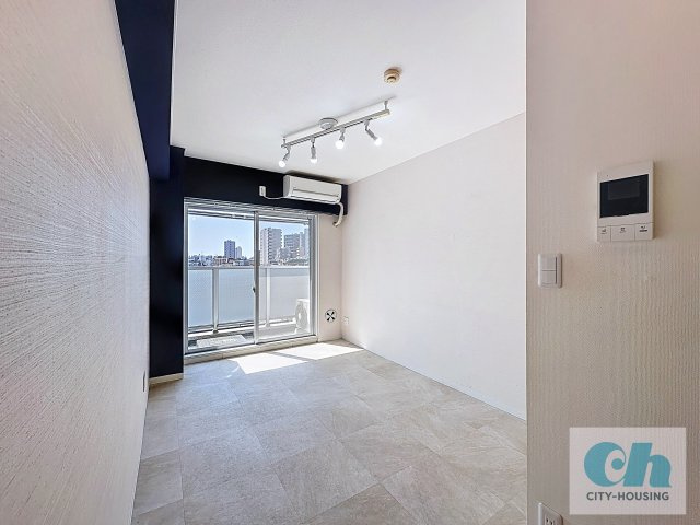 センチュリーハウス戸越 403号室の居間・リビング