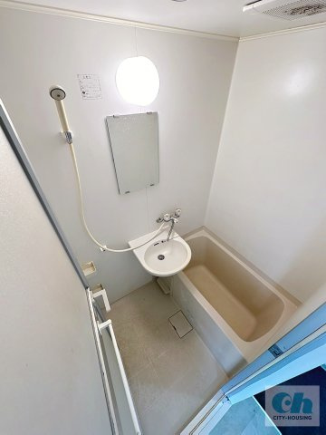 センチュリーハウス戸越 403号室の浴室