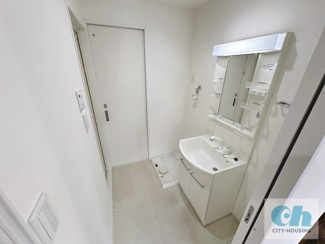 パレス戸越銀座 112号室の洗面所