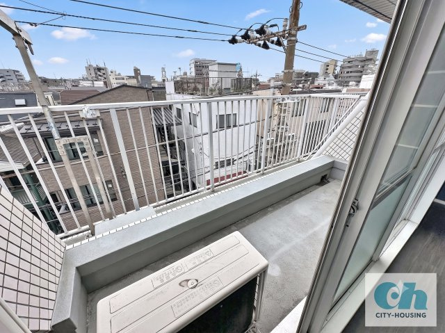 マンションシバタ 405号室のバルコニー