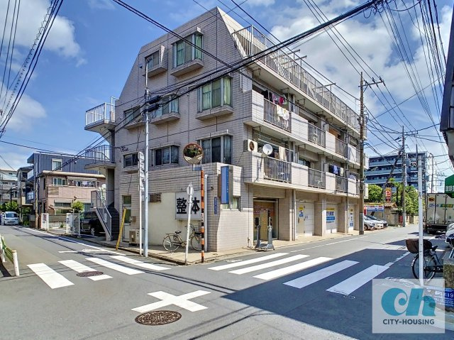 マンションシバタ 405号室の外観