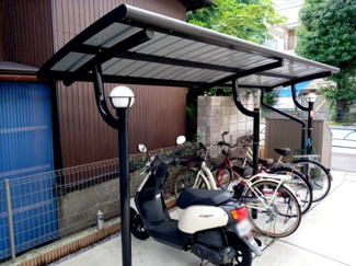 【駐車場】