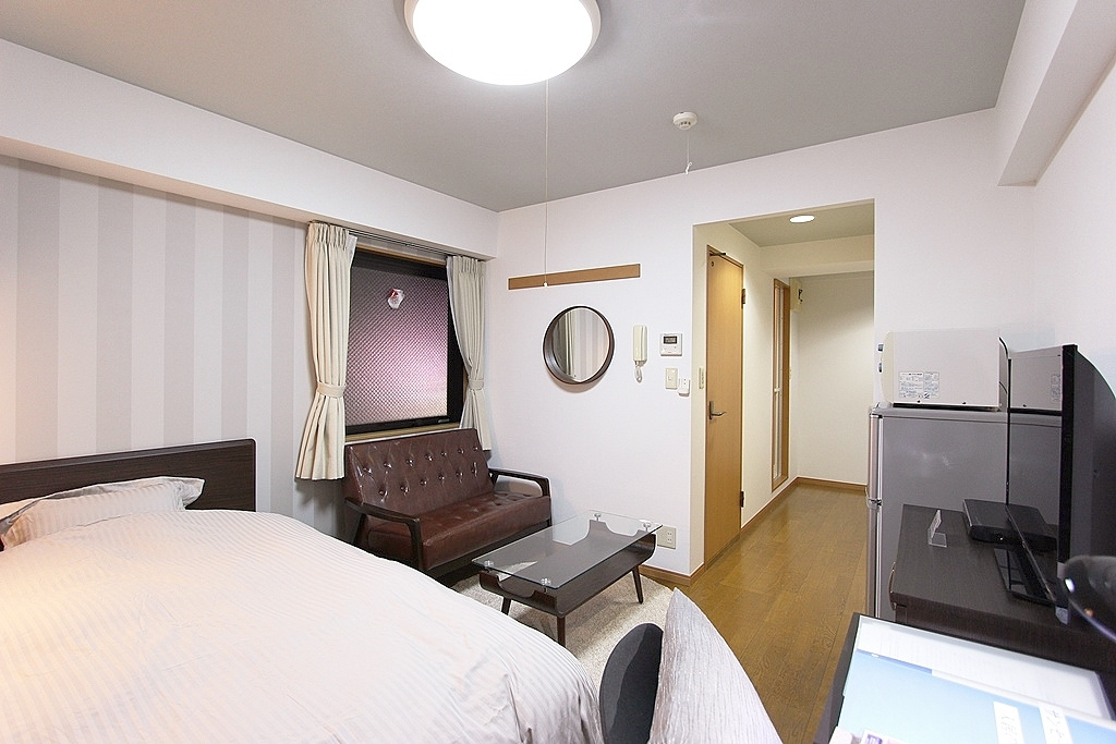 サンセールコージ 303号室